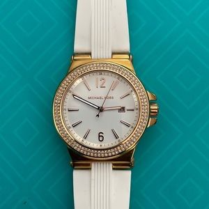 Michael Kors rose gold face watch